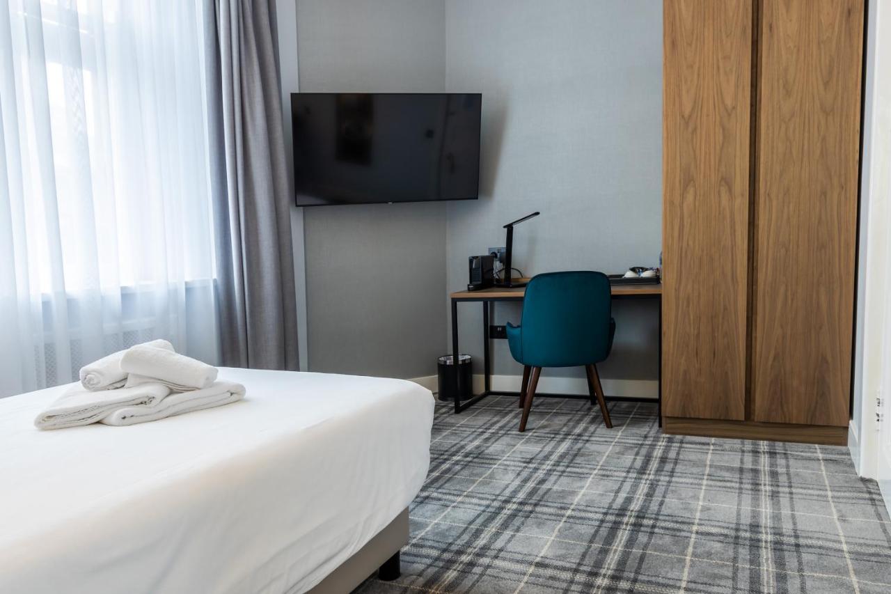 Radisson Blu Hotel, Пърт Екстериор снимка