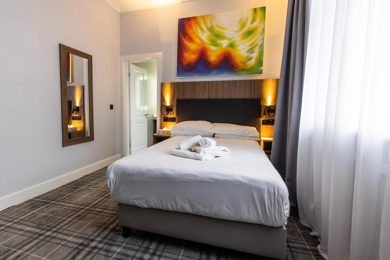 Radisson Blu Hotel, Пърт Екстериор снимка