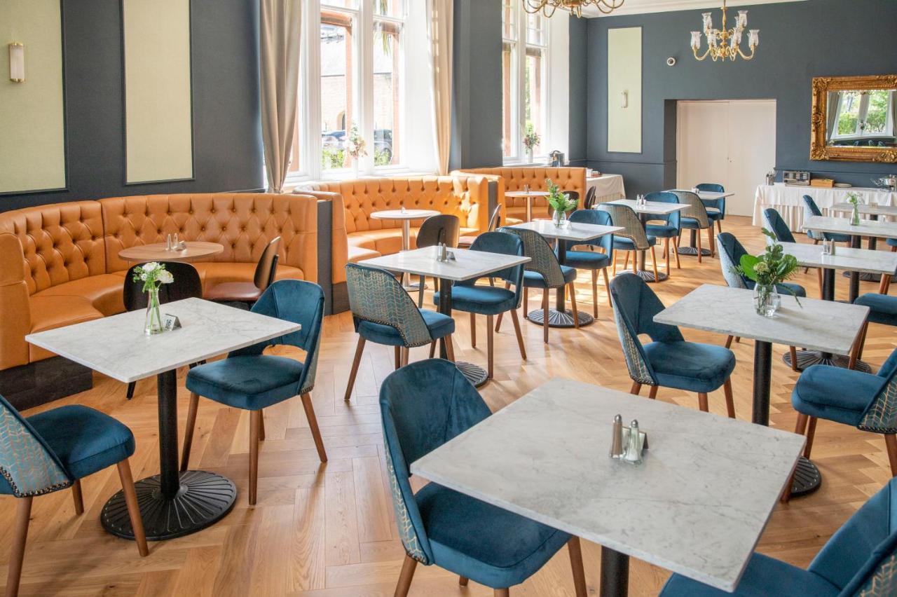 Radisson Blu Hotel, Пърт Екстериор снимка